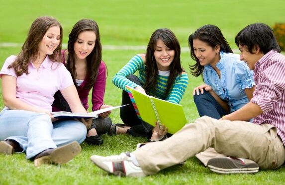 美国大学看重的是什么,美国留学信息,留学生作业代写,paper代写,经济学论文代写