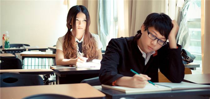 Love in High school,高中生恋爱,留学生作业代写,essay代写,美国作业代写