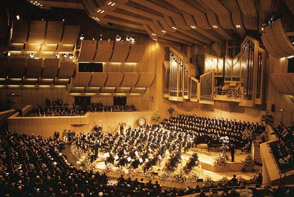 Western modern music,西方现代音乐,论文代写,paper代写,北美作业代写 Western modern music,西方现代音乐,论文代写,paper代写,北美作业代写