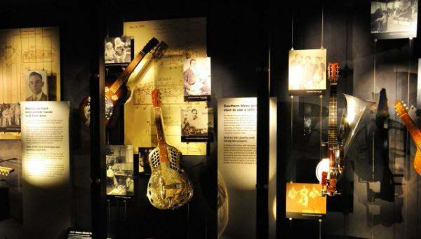 Music and life,生活与音乐,essay代写,paper代写,作业代写 Music and life,生活与音乐,essay代写,paper代写,作业代写