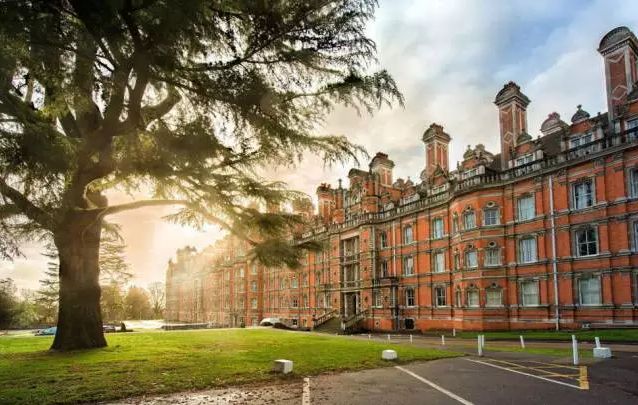British universities,英国大学与政府关系,essay代写,作业代写,代写