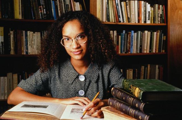 literary appreciation,literary creation,essay代写,paper代写,作业代写