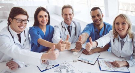 American doctors,美国医生薪酬,essay代写,作业代写,代写