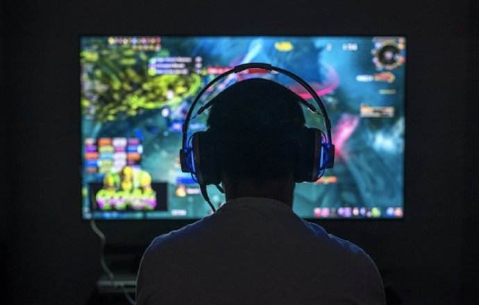 video game,摆脱电子游戏,assignment代写,paper代写,北美作业代写 video game,摆脱电子游戏,assignment代写,paper代写,北美作业代写