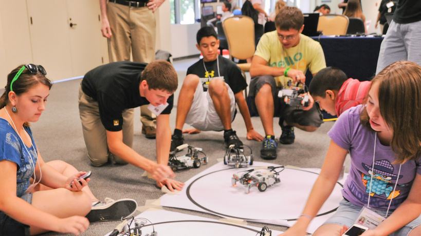 extracurricular activities,美国大学课外活动,essay代写,paper代写,作业代写 extracurricular activities,美国大学课外活动,essay代写,paper代写,作业代写