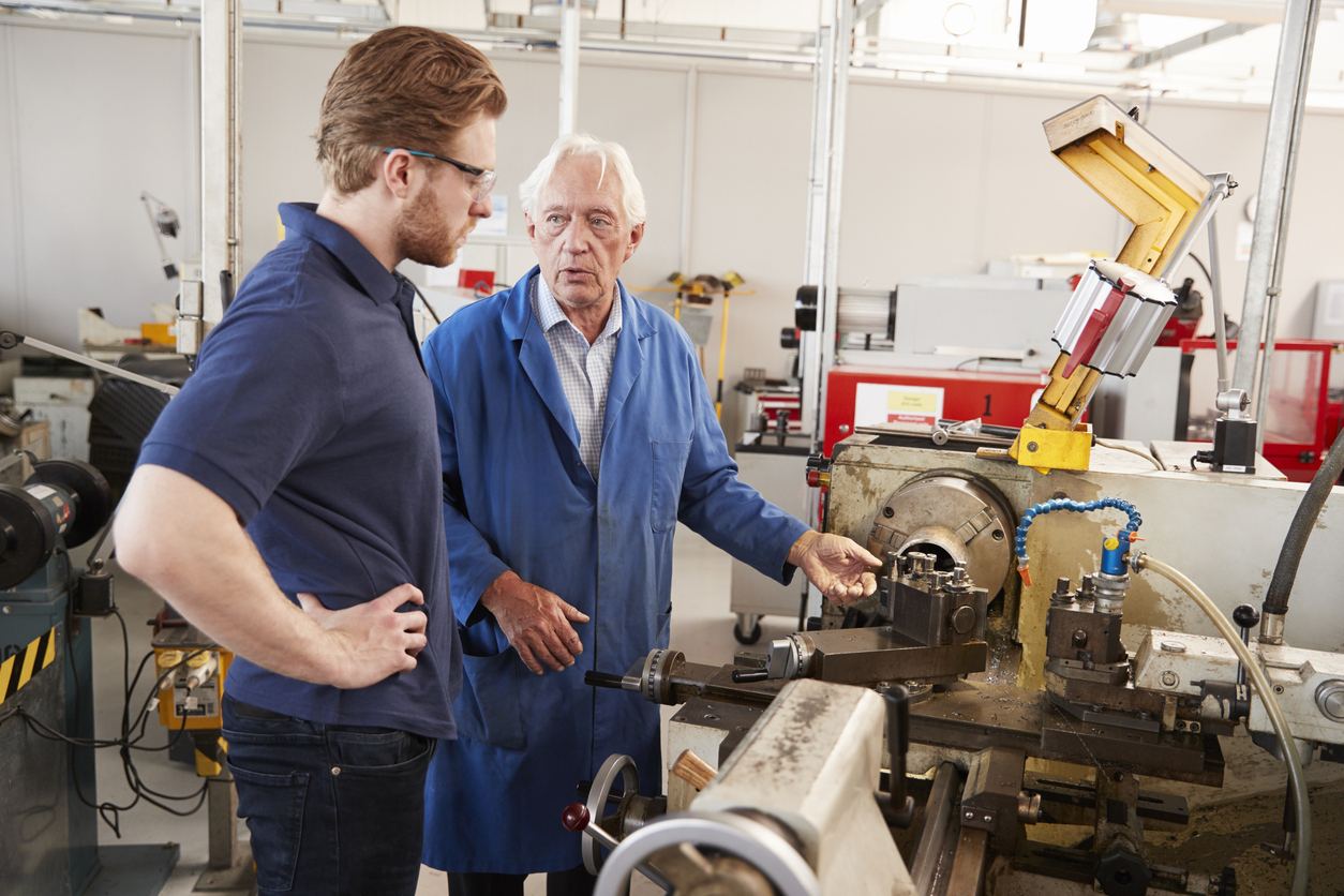 hierarchical modern apprenticeship,英国层级化现代学徒制,essay代写,paper代写,美国作业代写